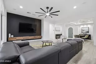 1829 W Aloe Vera Dr, Phoenix, AZ 85085 - Photo 15