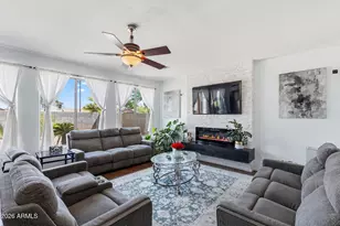 43266 W Lindgren Dr, Maricopa, AZ 85138 - Photo 9