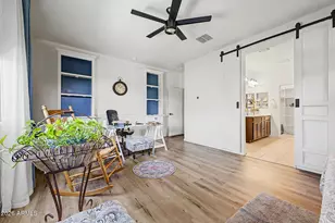 2740 W Apollo Rd, Phoenix, AZ 85041 - Photo 17