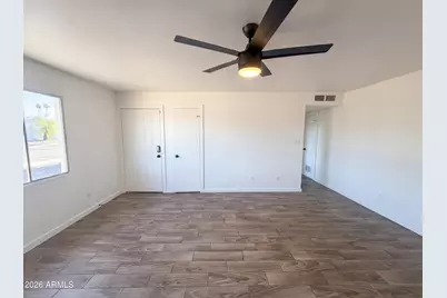 3339 W Country Gables Drive, Phoenix, AZ 85053 - Photo 7