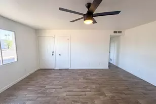3339 W Country Gables Dr, Phoenix, AZ 85053 - Photo 7