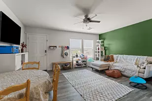 456 Reizen Dr, Morristown, AZ 85342 - Photo 7