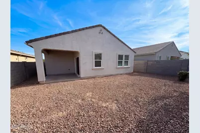 18616 W Desert Hollow Drive, Wittmann, AZ 85361 - Photo 5