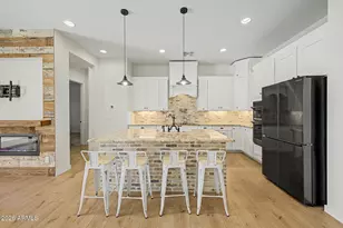 3233 W Horizon Dr, Phoenix, AZ 85086 - Photo 15