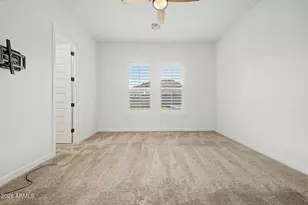 3233 W Horizon Dr, Phoenix, AZ 85086 - Photo 19