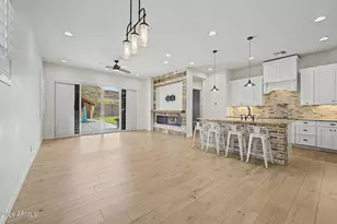 3233 W Horizon Dr, Phoenix, AZ 85086 - Photo 9