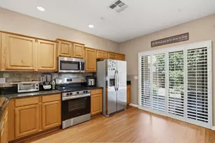 881 S Porter St, Gilbert, AZ 85296 - Photo 7