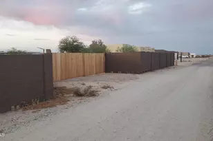 29207 N 258th Ln, Wittmann, AZ 85361 - Photo 11