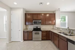 16152 W Desert Flower Dr, Goodyear, AZ 85395 - Photo 5
