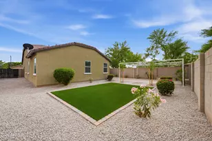 16152 W Desert Flower Dr, Goodyear, AZ 85395 - Photo 27