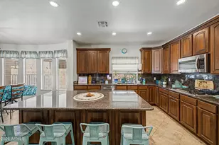 17513 W Andora St, Surprise, AZ 85388 - Photo 9