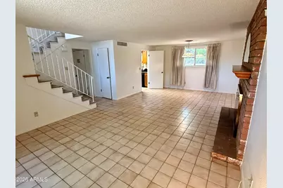 2425 S Newberry Road, Tempe, AZ 85282 - Photo 11