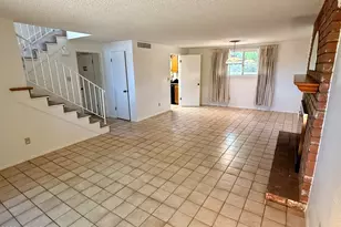 2425 S Newberry Rd, Tempe, AZ 85282 - Photo 11