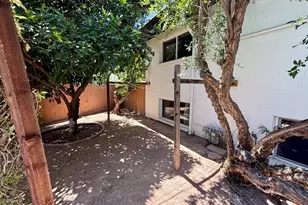 2425 S Newberry Rd, Tempe, AZ 85282 - Photo 51