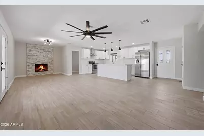 906 W Saint John Road, Phoenix, AZ 85023 - Photo 13