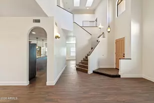 9145 E Jenan Dr, Scottsdale, AZ 85260 - Photo 9