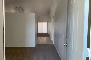 6831 S 33rd Dr, Phoenix, AZ 85041 - Photo 3