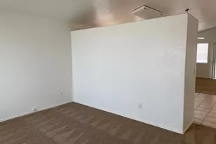 6831 S 33rd Dr, Phoenix, AZ 85041 - Photo 5