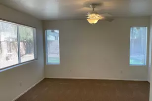 6831 S 33rd Dr, Phoenix, AZ 85041 - Photo 11