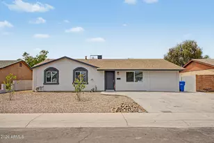 4110 N 71st Ln, Phoenix, AZ 85033 - Photo 5