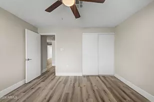 4110 N 71st Ln, Phoenix, AZ 85033 - Photo 19