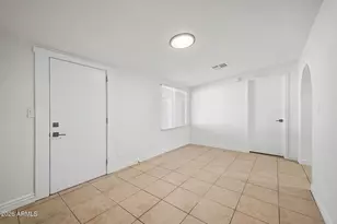 4225 N 33rd Dr, Phoenix, AZ 85017 - Photo 15