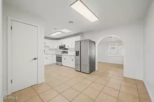 4225 N 33rd Dr, Phoenix, AZ 85017 - Photo 17