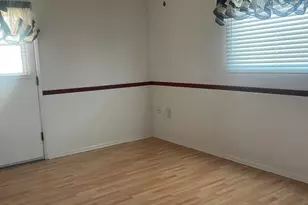13207 N Branding Iron Dr, Sun City, AZ 85351 - Photo 11