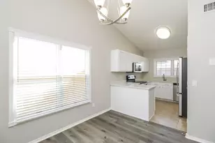 814 N Sailors Way, Gilbert, AZ 85234 - Photo 7