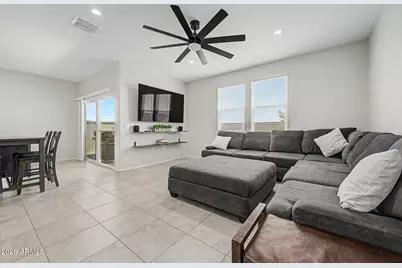 40 S Carlton Avenue, Casa Grande, AZ 85122 - Photo 5