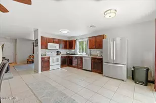 10425 E Birchwood Ave, Mesa, AZ 85208 - Photo 9