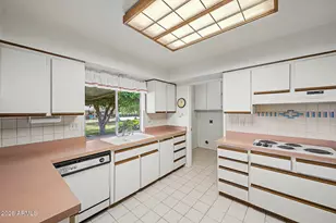 9933 W Pleasant Valley Rd, Sun City, AZ 85351 - Photo 7