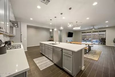 12515 W Tuckey Lane, Glendale, AZ 85307 - Photo 23