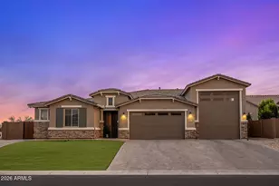 12515 W Tuckey Ln, Glendale, AZ 85307 - Photo 1