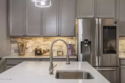 12515 W Tuckey Lane, Glendale, AZ 85307 - Photo 19