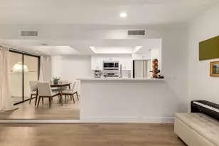 5002 E Siesta Dr, Phoenix, AZ 85044 - Photo 13