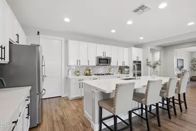 12517 W Lawrence Road, Glendale, AZ 85307 - Photo 21