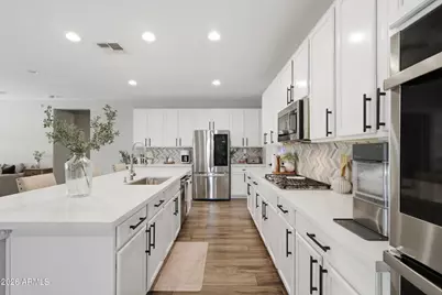 12517 W Lawrence Road, Glendale, AZ 85307 - Photo 23