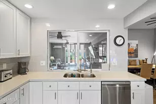 8726 E Devonshire Ave, Scottsdale, AZ 85251 - Photo 9