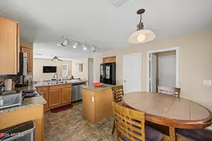 2409 W Silver Sage Ln, Phoenix, AZ 85085 - Photo 17