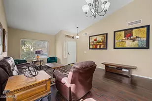 2409 W Silver Sage Ln, Phoenix, AZ 85085 - Photo 9