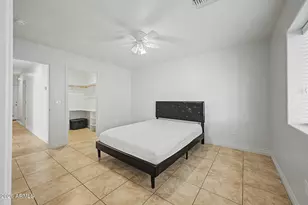 16013 S Coral Rd, Arizona City, AZ 85123 - Photo 9