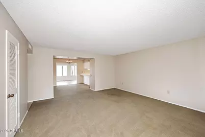 10010 W Sandstone Drive, Sun City, AZ 85351 - Photo 7