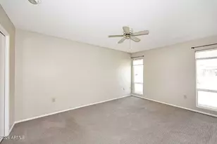 10010 W Sandstone Dr, Sun City, AZ 85351 - Photo 15