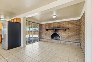 6452 W Thomas Rd, Phoenix, AZ 85033 - Photo 7