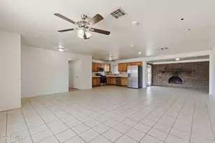 6452 W Thomas Rd, Phoenix, AZ 85033 - Photo 5