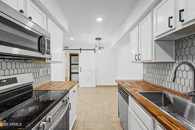 2625 E Indian School Road #Unit 141, Phoenix, AZ 85016 - Photo 11