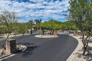 1719 W Aloe Vera Dr, Phoenix, AZ 85085 - Photo 53