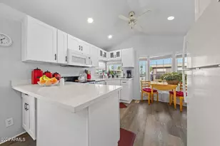 17200 W Bell Rd, Surprise, AZ 85374 - Photo 13