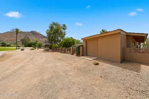 5525 E Lincoln Dr, Paradise Valley, AZ 85253 - Photo 61